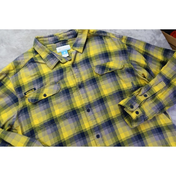 columbia sportswear Other - Columbia Sportswear Michigan‎ Wolverines Flannel Long Sleeve Shirt Men's L